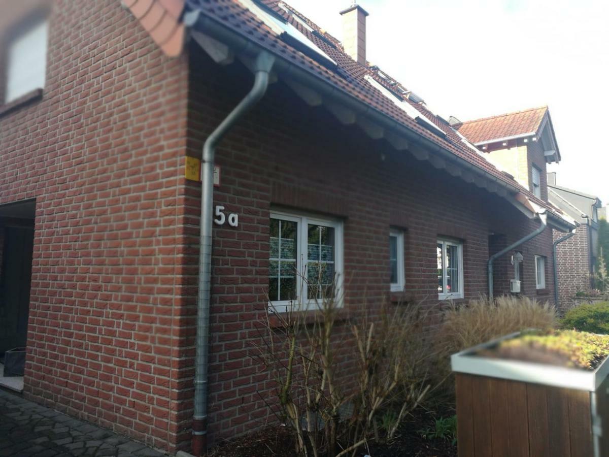 Le Casa De Jeune Apartment Dusseldorf