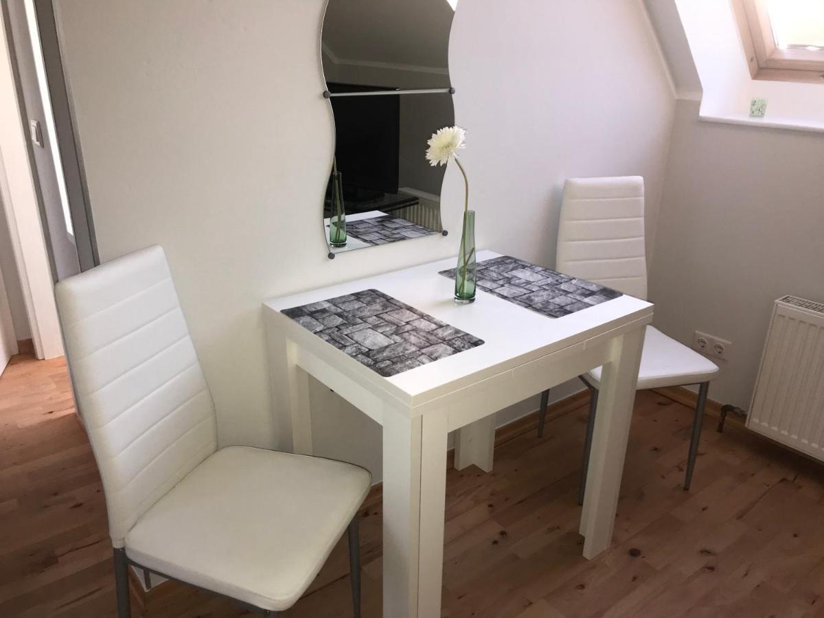 Le Casa De Jeune * Dusseldorf